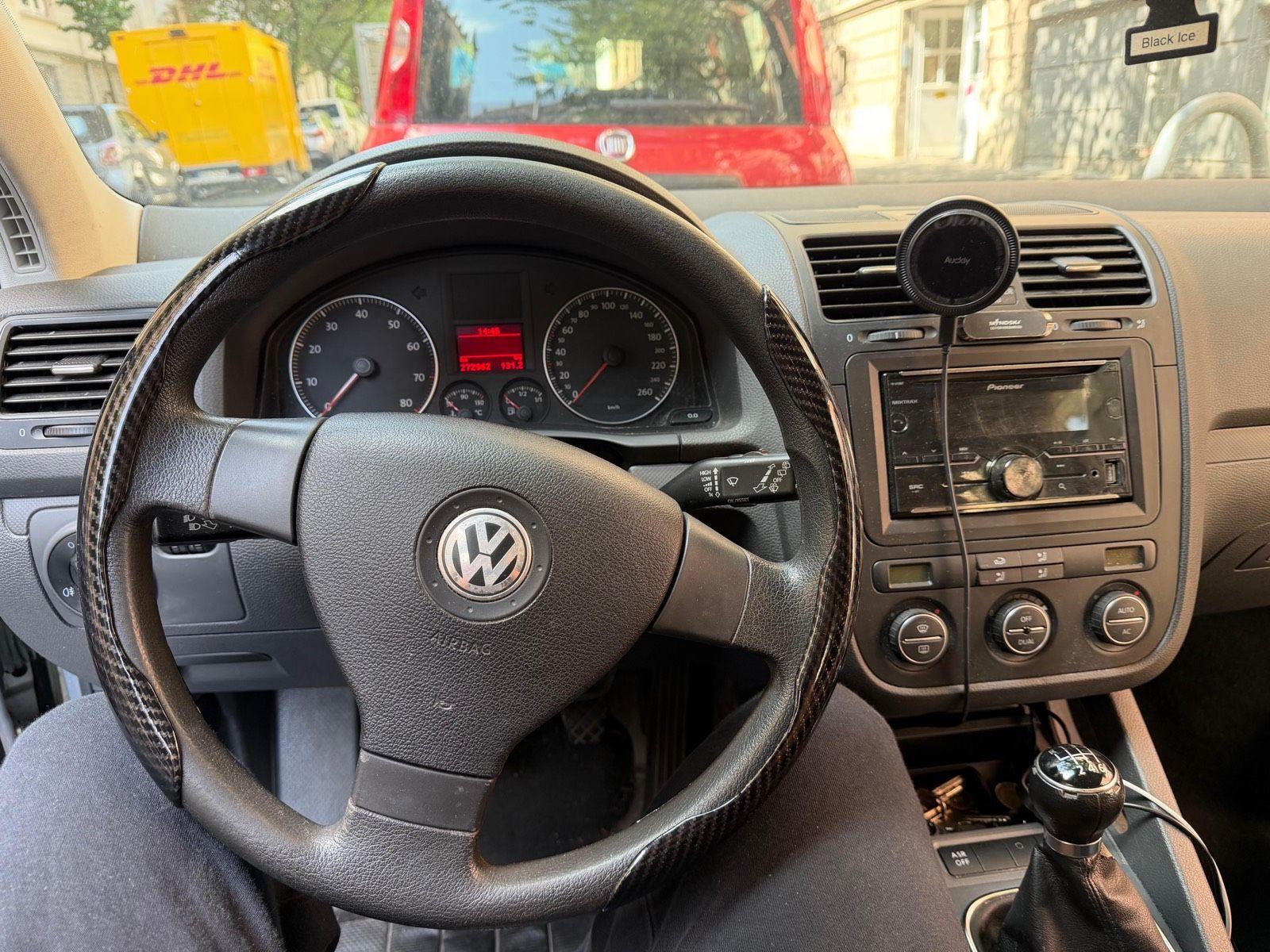 Volkswagen Golf 2009 — photo 12