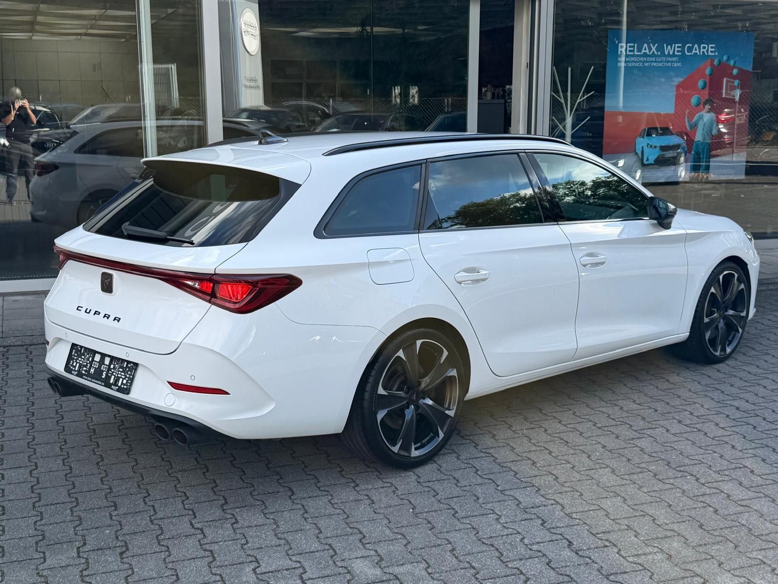 Fahrzeugabbildung CUPRA Leon 2.0 TSI VZ >VIRTU+LED+NAVI+PDC+DAB+19"+