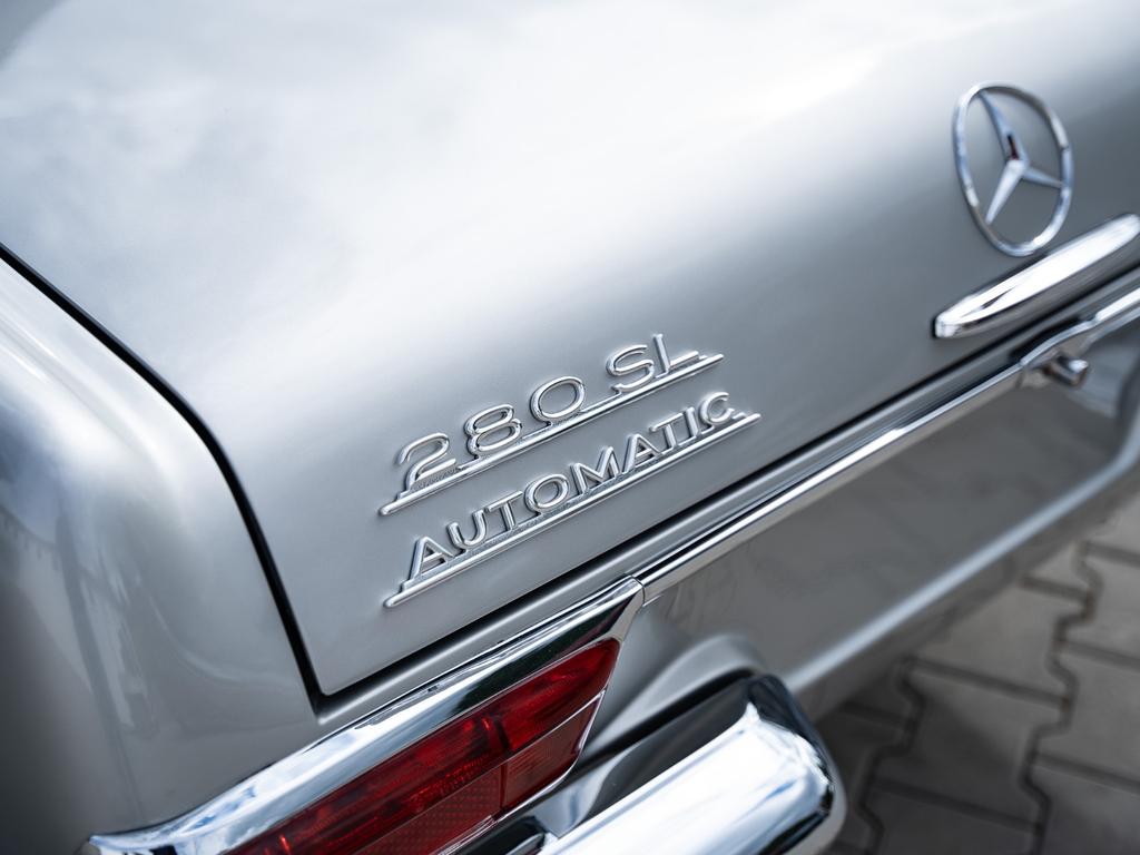 Mercedes-Benz SL 280