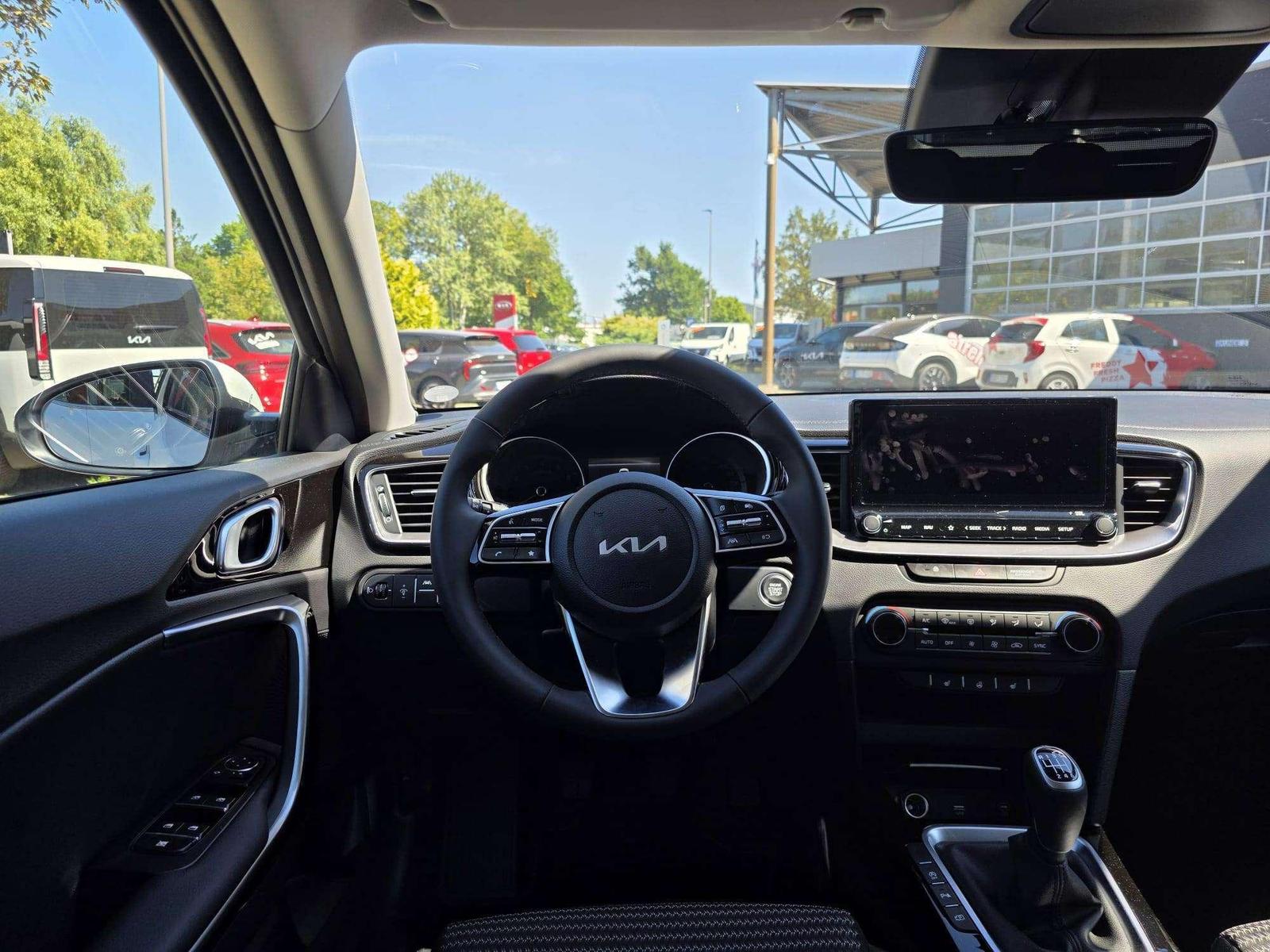 Kia Ceed SW / cee d SW Ultimate 1.0 T-GDI 6MT 100PS 