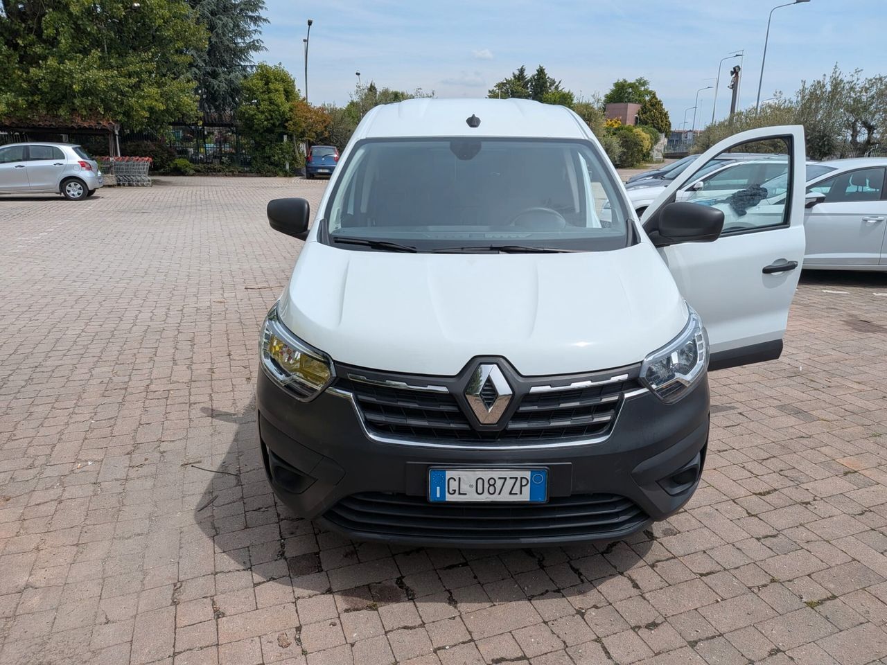 RENAULT Express