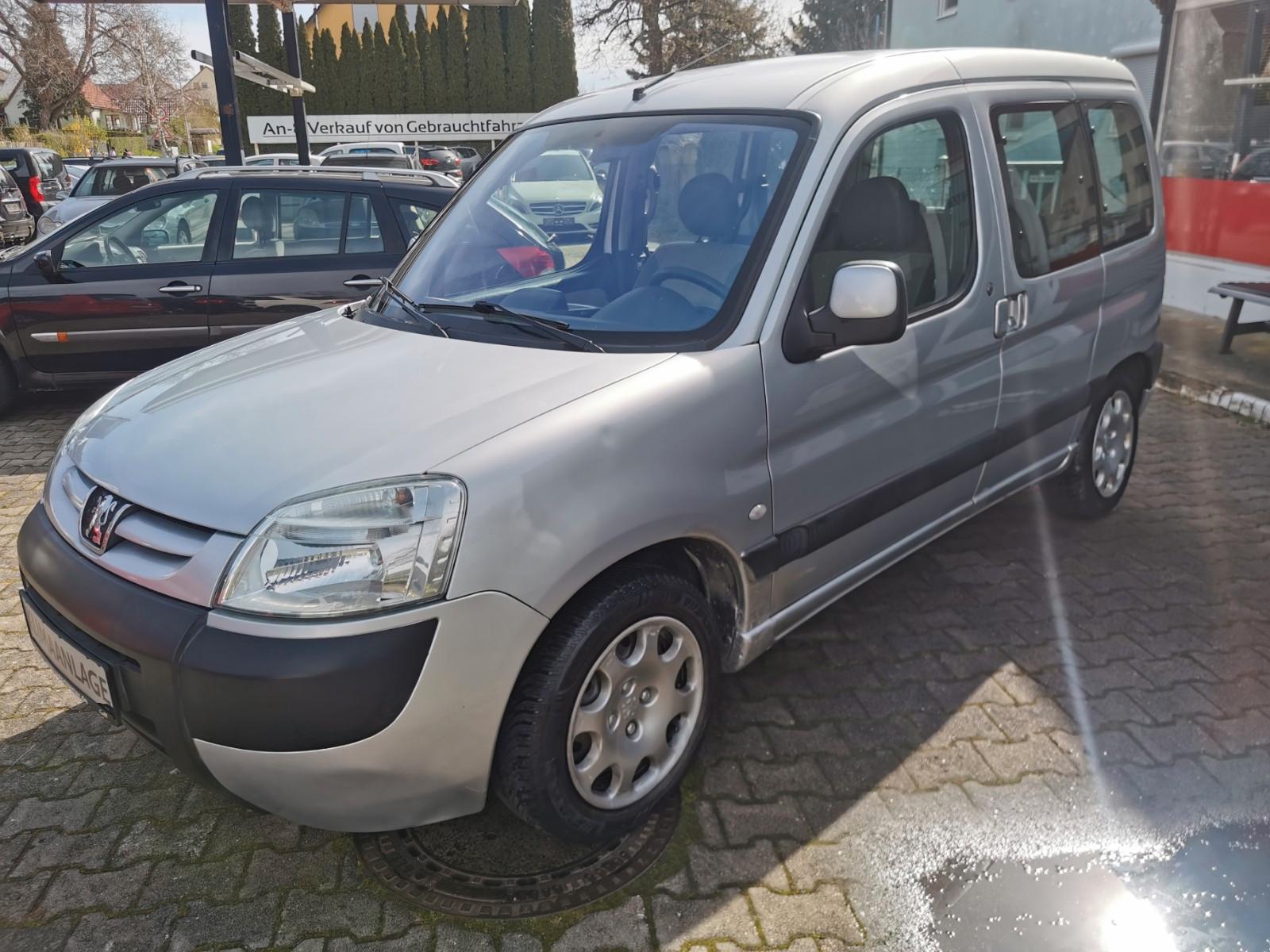 Peugeot Partner Premium Kombi 1,6/ Klima / 5 Sitzer