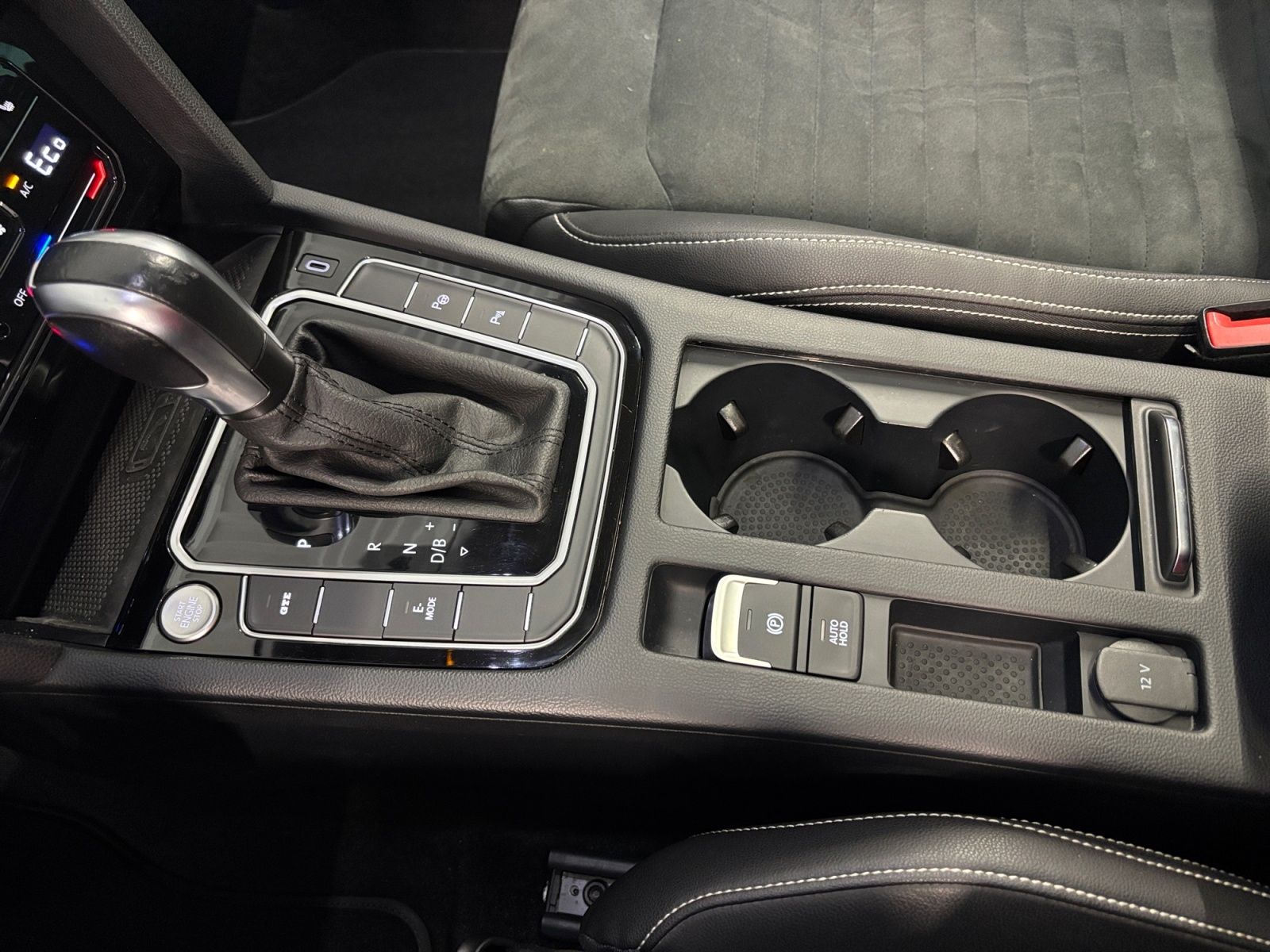 Volkswagen Passat Variant - Bild 21