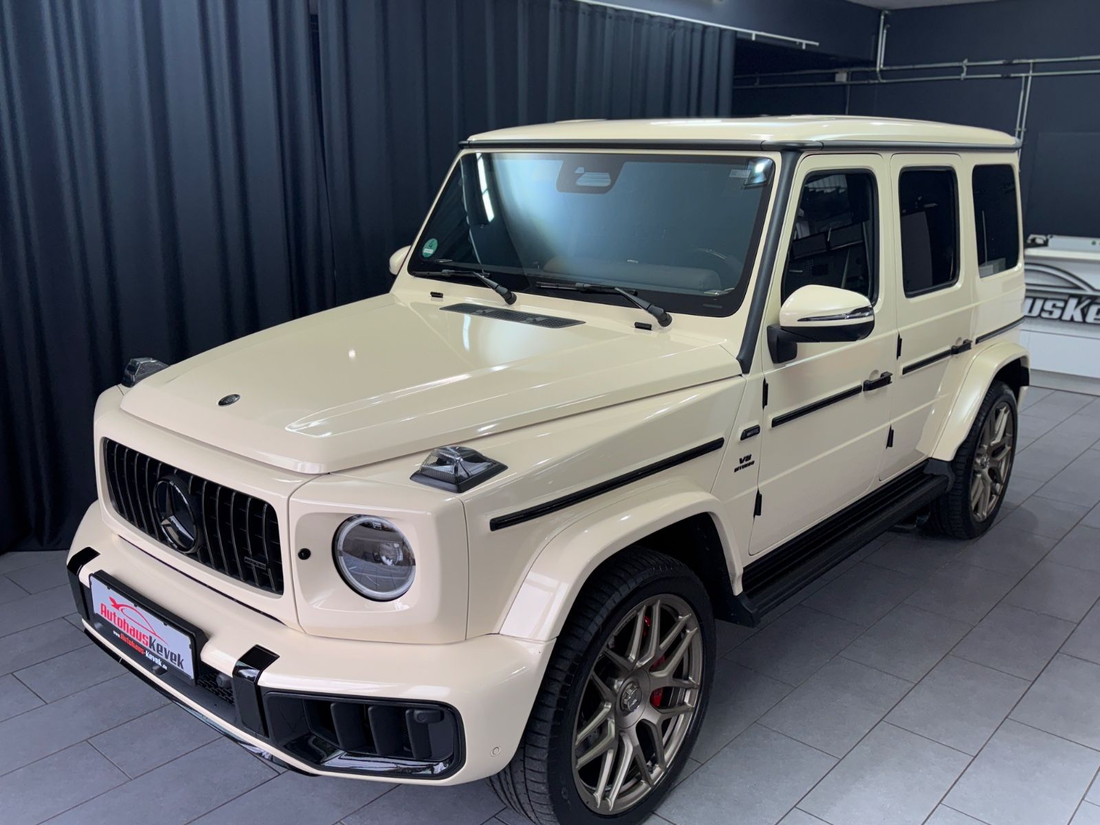 Fahrzeugabbildung Mercedes-Benz G 63 AMG|A22|CARBON|PT3|MASSAGE|KEYLESS|AHK|MY25