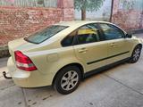 Volvo S40 1,6 16V - Volvo S40 von privat