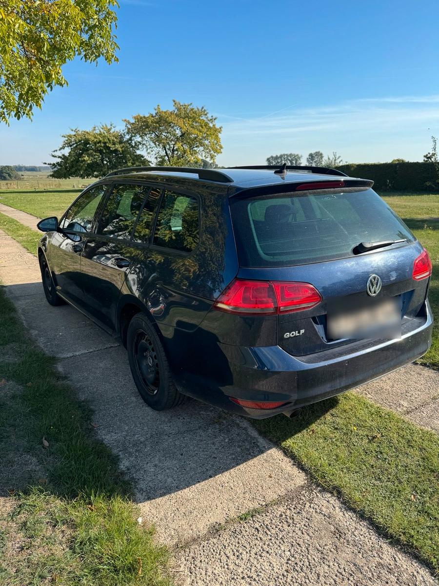 Volkswagen Golf 2014 — engine 103 HP (76kW)