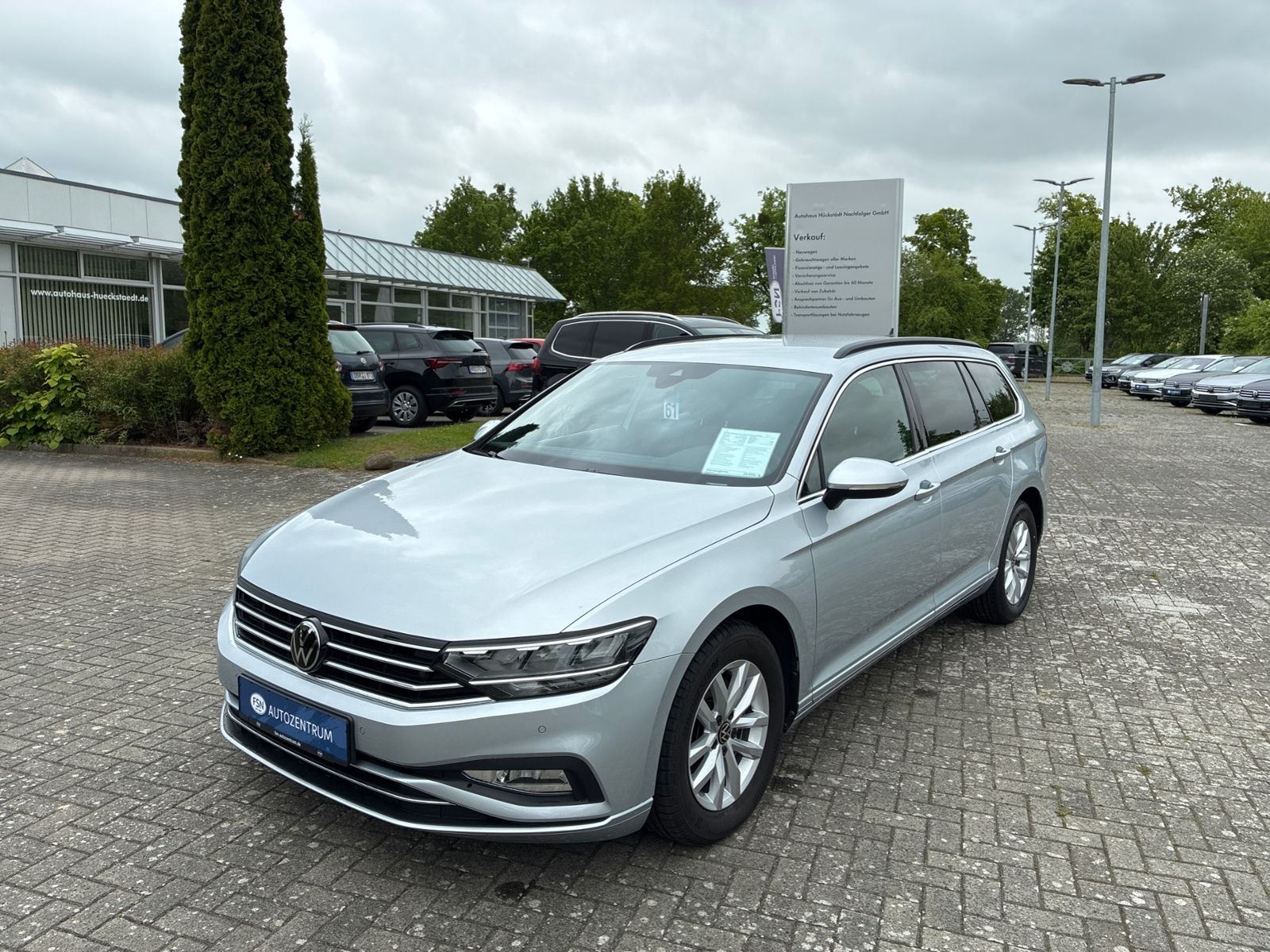 Volkswagen Passat Variant 2.0 TDI Business DSG AHK RFK AID imagem 2