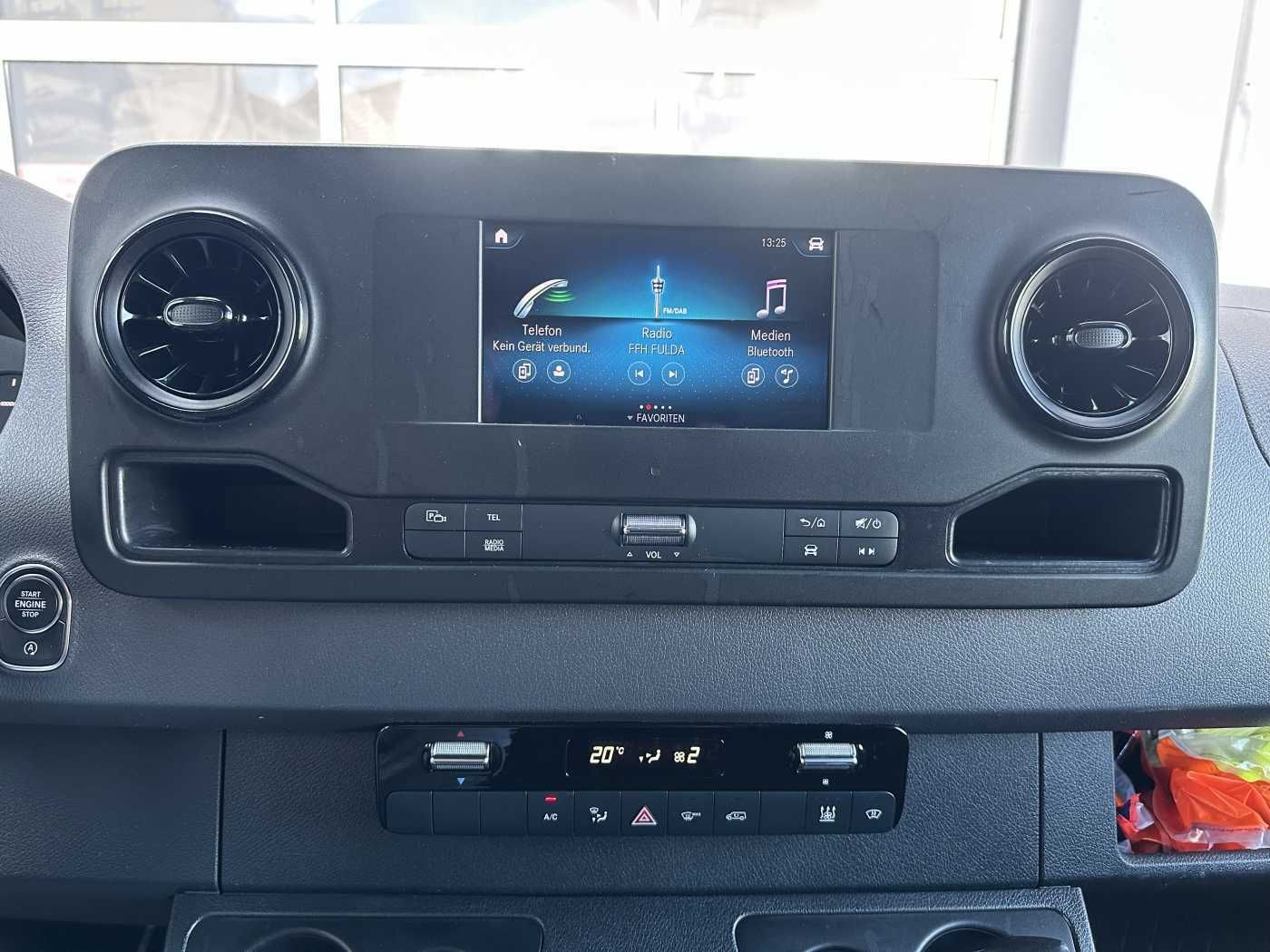 Fahrzeugabbildung Mercedes-Benz Sprinter 315 CDI 4325 9G AHK Klima 360 Standheiz