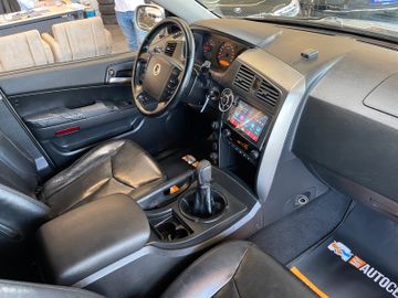 Ssangyong Kyron  Xdi 4x4 *KLIMAAUTOMATIK*LEDER*TÜV-102025