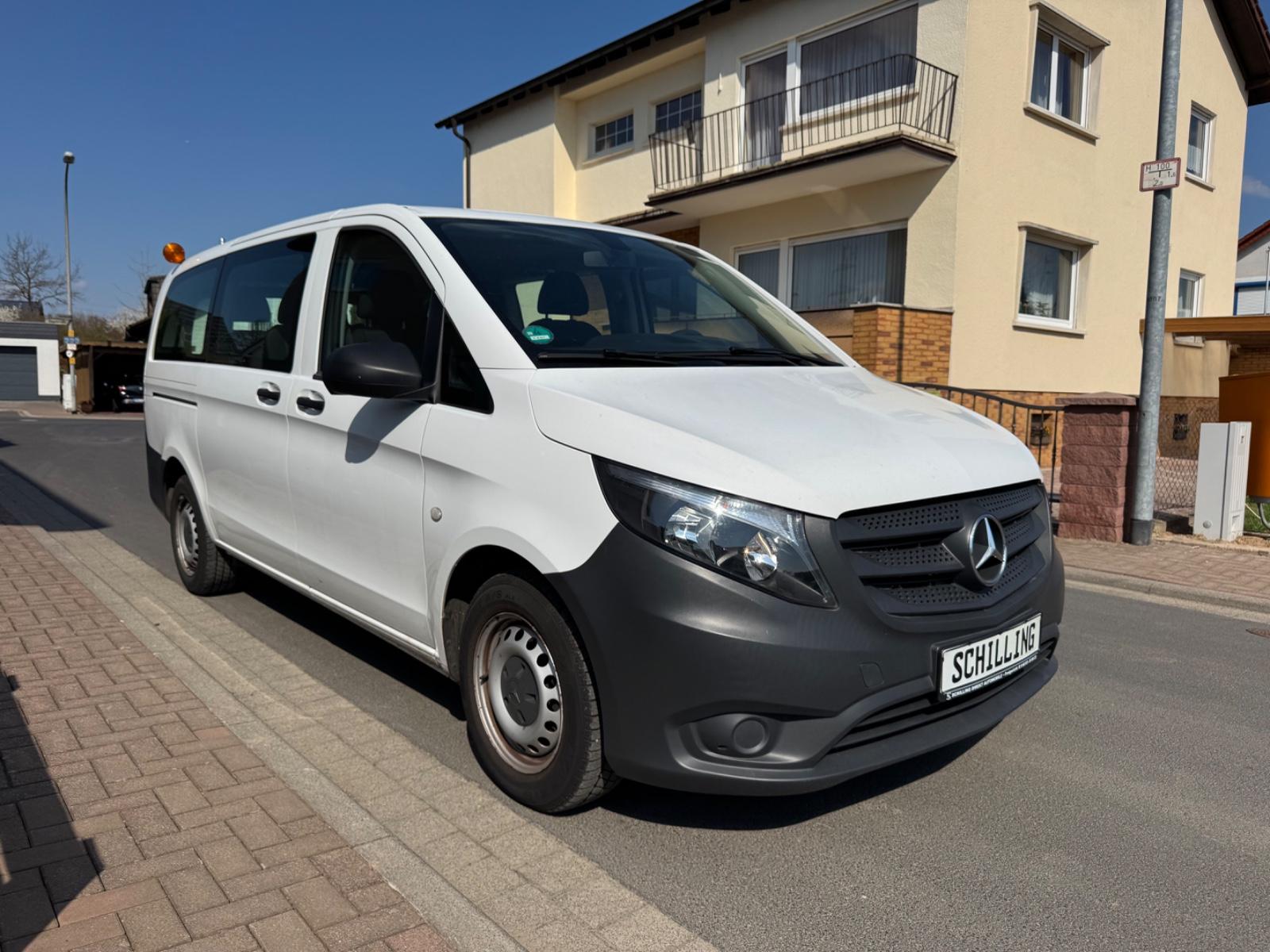 Mercedes-Benz Vito Tourer 109 CDI Pro FWD lang 9Sitzer+1Hand!