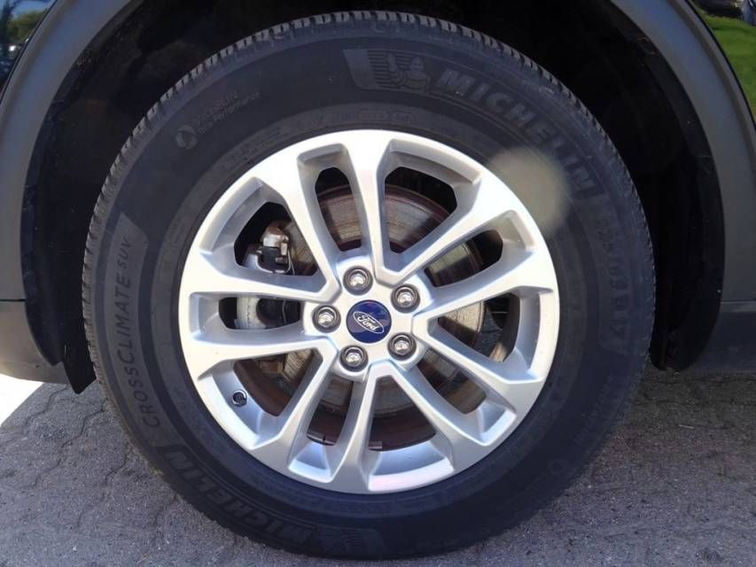 Fahrzeugabbildung Ford Kuga 2.5 Duratec Plug-in-Hxbrid PHEV Titanium