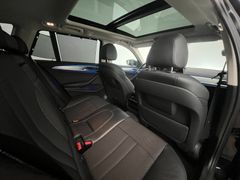 BMW 520 d M Sport Line / 2.HD / NUR 87.tKM /PANORAMA BMW 520 d M Sport Line / 2.HD / NUR 87.tKM /PANORAMA