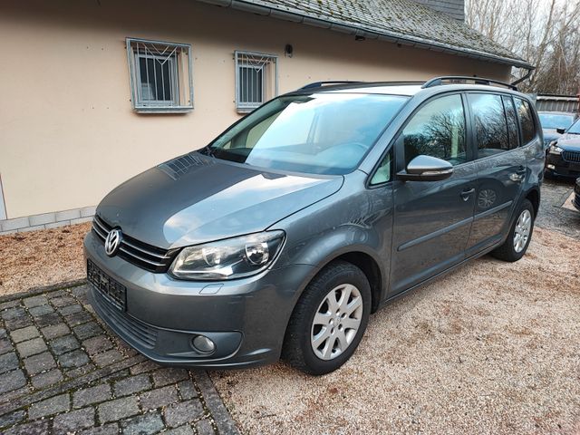 Volkswagen Touran Trendline BMT/NAVI/BLUETOOTH/KAMERA/S.HZ.