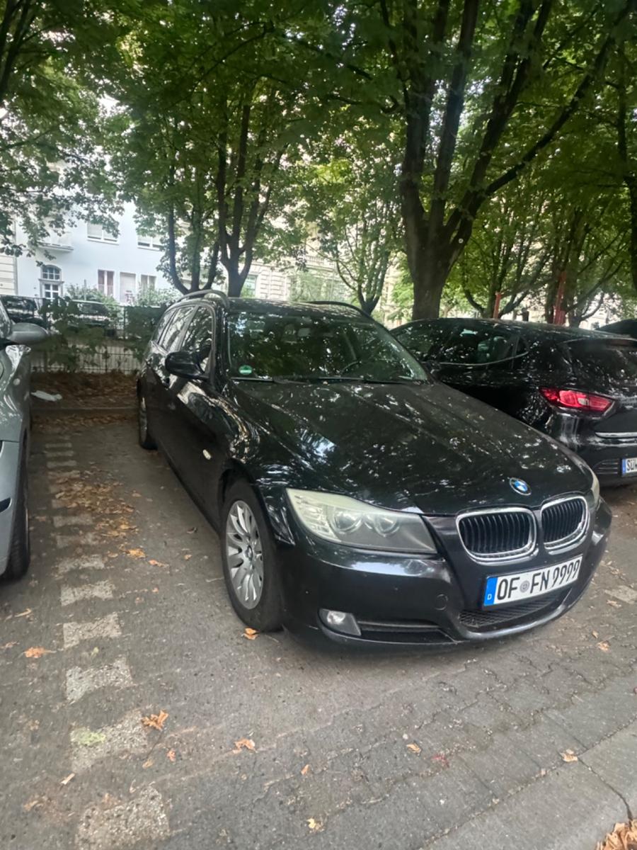 BMW 320 2009 — engine 1.995 cm³, 184 HP (135kW)