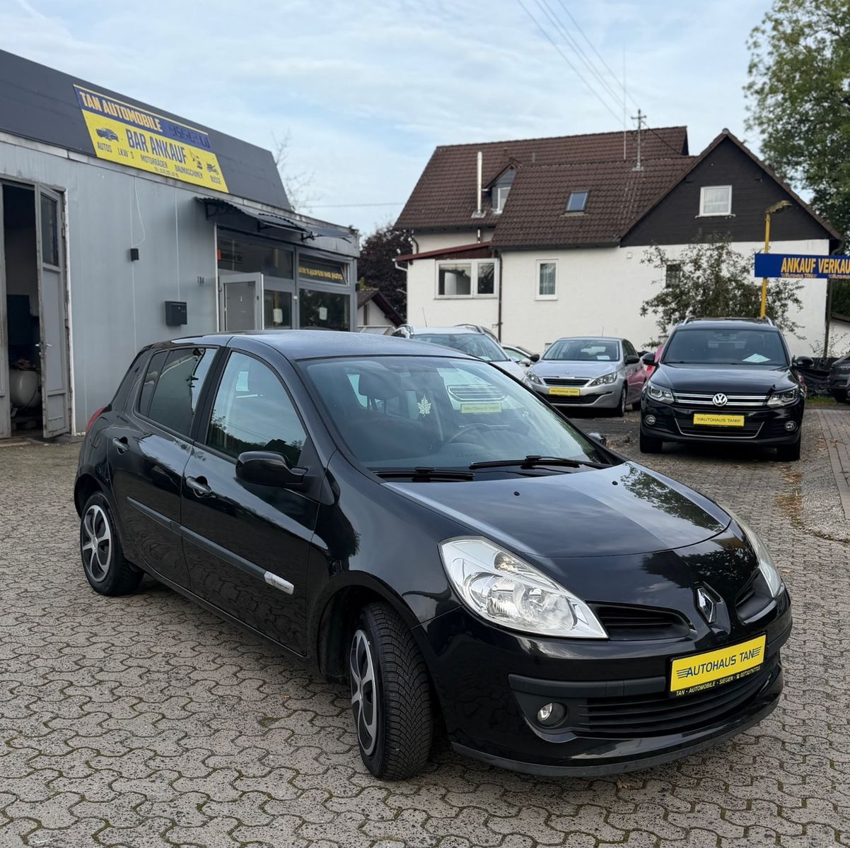 Fahrzeugabbildung Renault Clio III*Klima