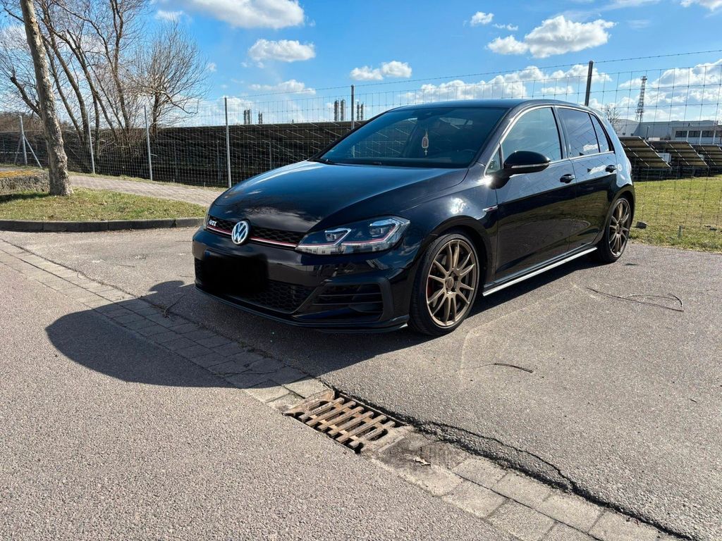 Image of Volkswagen Golf