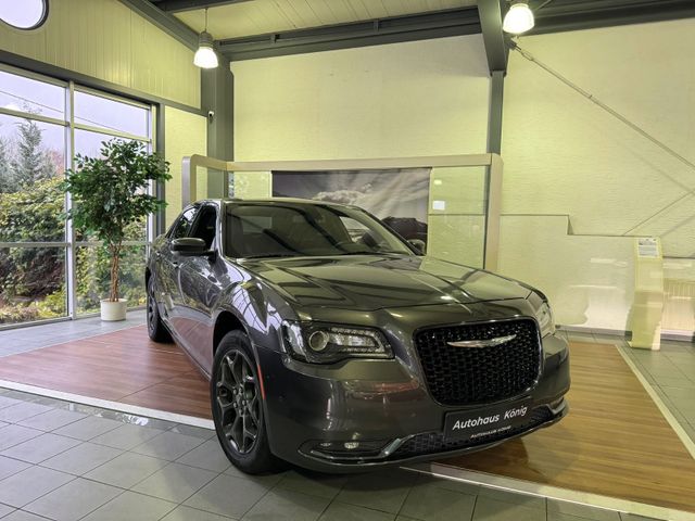 Chrysler 300 S / Panorama/ Beats/Kamera