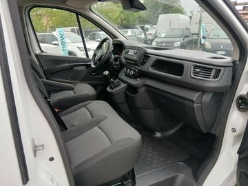 Renault Trafic - 10
