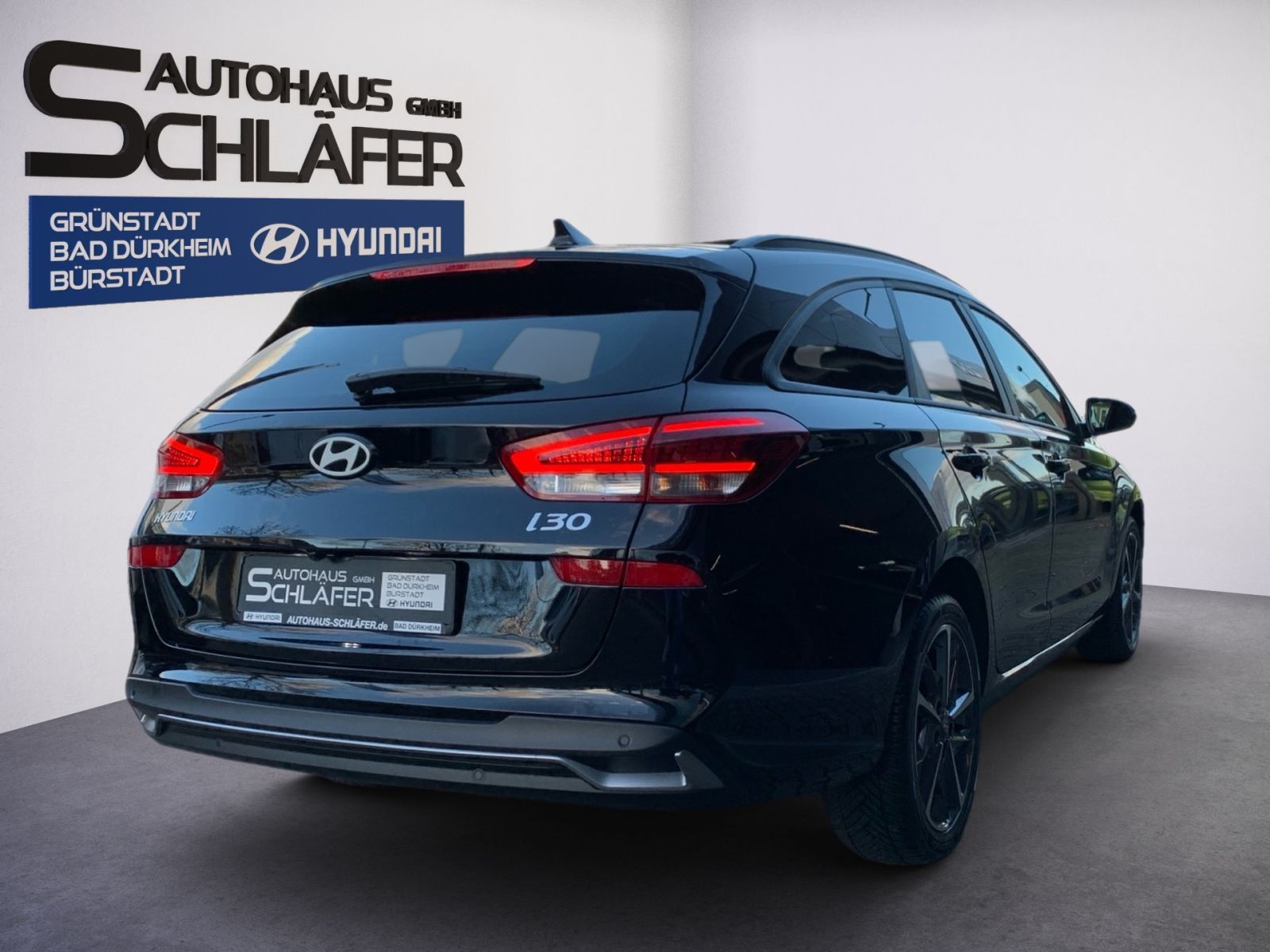 Fahrzeugabbildung Hyundai i30 Kombi 1.5 T-GDI 7-DCT Advantage Mild-Hybrid