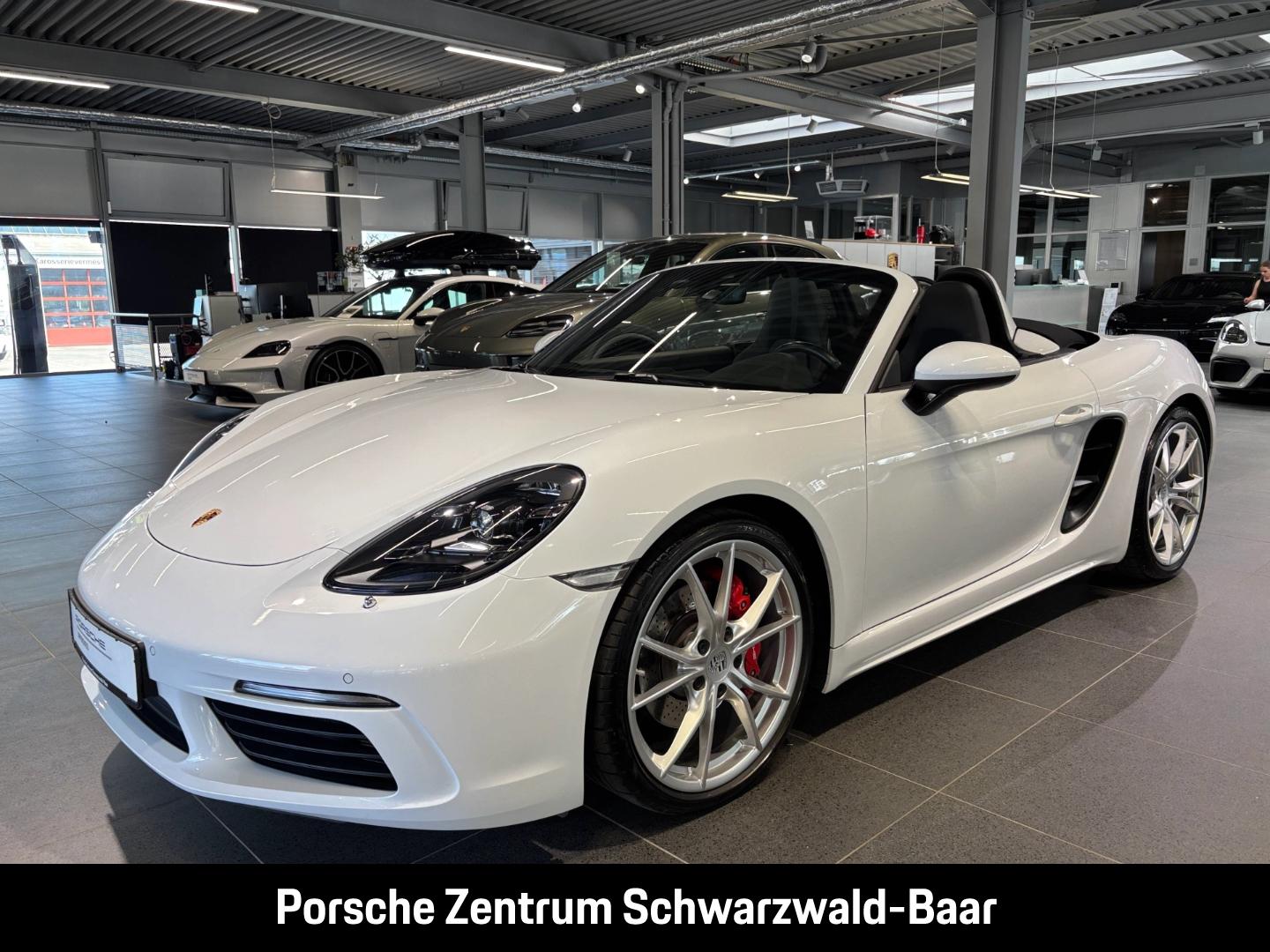 Porsche Boxster 718 S Sportabgas PASM 20-Zoll