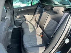 Fahrzeugabbildung Opel Astra K 1.2 Turbo Navi Sitzhzng Einparkhilfe 16"