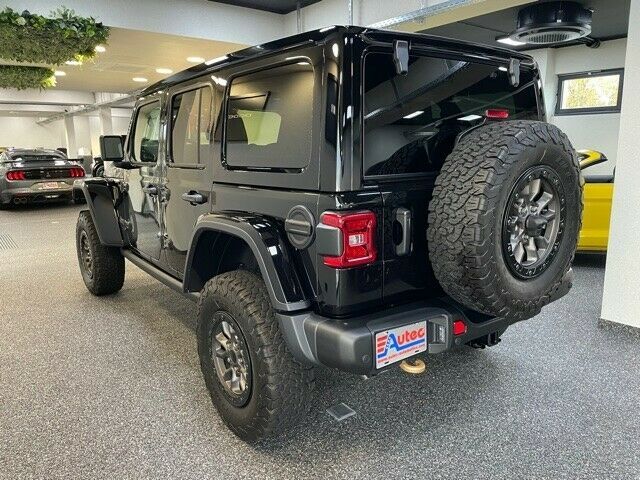 Fahrzeugabbildung Jeep 392 UNLIMITED RUBICON 6.4L-V8 SKY ONE TOP-CAM