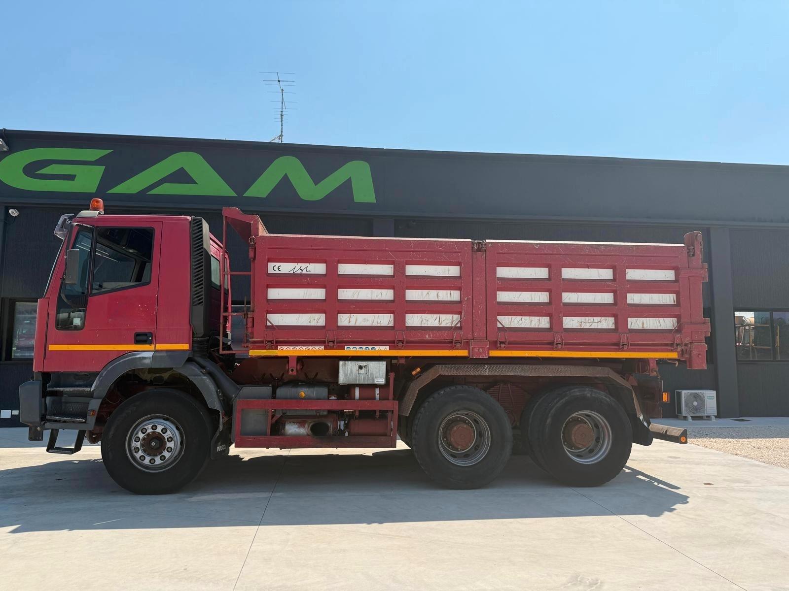 Iveco Eurotrakker 380E44H Kipper 6x4 33Ton