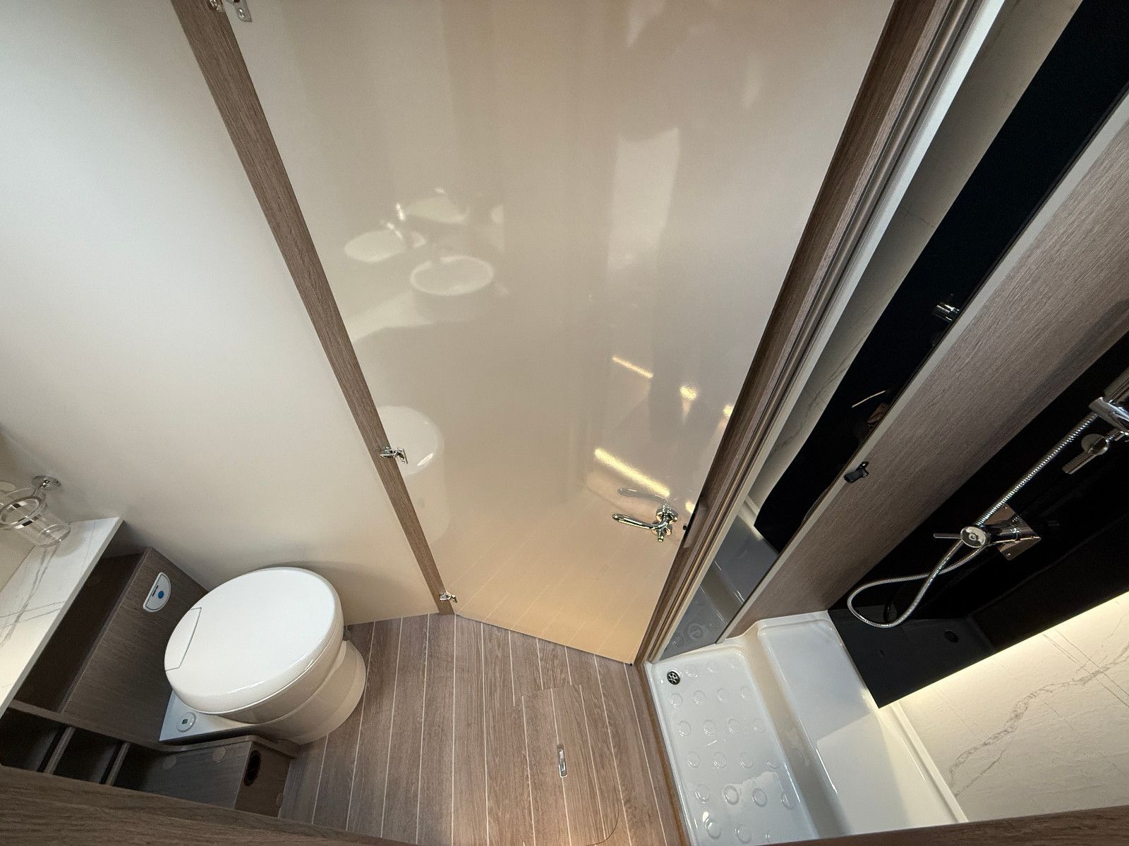 Fahrzeugabbildung Roller Team Zefiro 287 Integral - Modell 2026