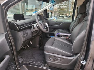 Fahrzeugabbildung Hyundai Staria 2.2 CRDI 4WD AT Signature 7Sitze ISG