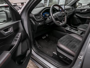 Ford Kuga 2.5 Plug-In Hybrid ST-Line X Winterpaket