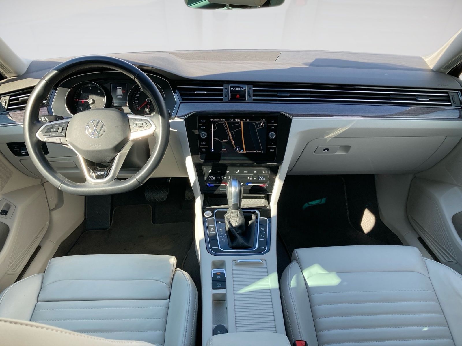 Volkswagen Passat Variant - Bild 12