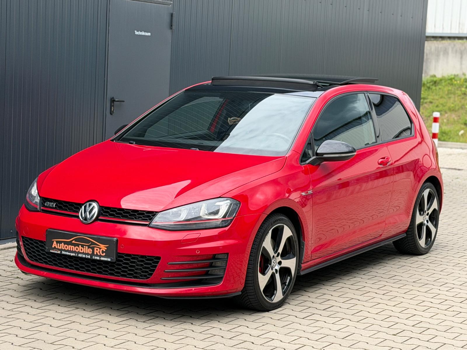 Volkswagen Golf VII GTI BMT*Pano*Navi*S-Heft*Euro6*Wenig KM