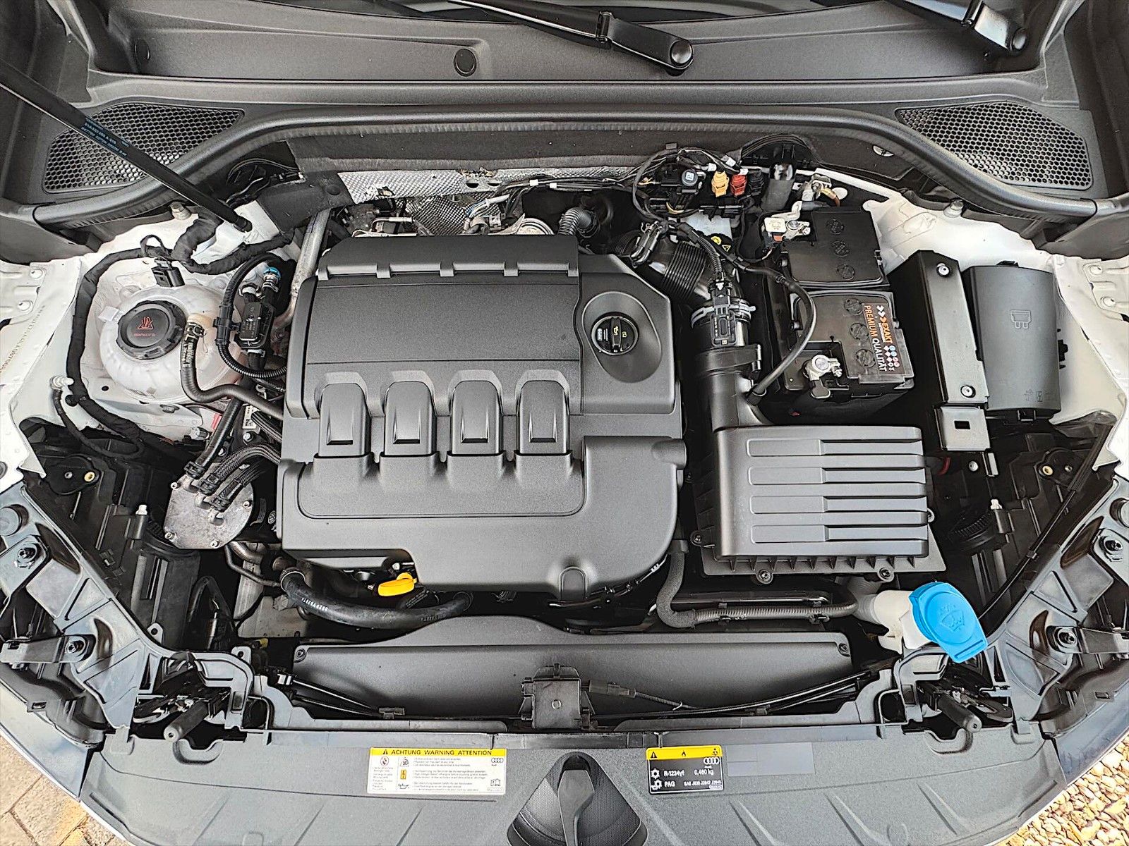Fahrzeugabbildung Audi Q2 30 TDI Sport *MMI Plus*DAB*EURO 6d*1.Hand*
