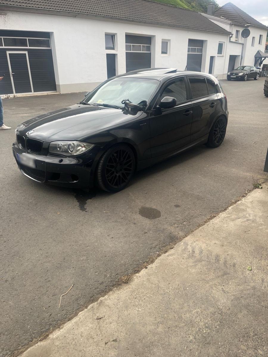 BMW 120