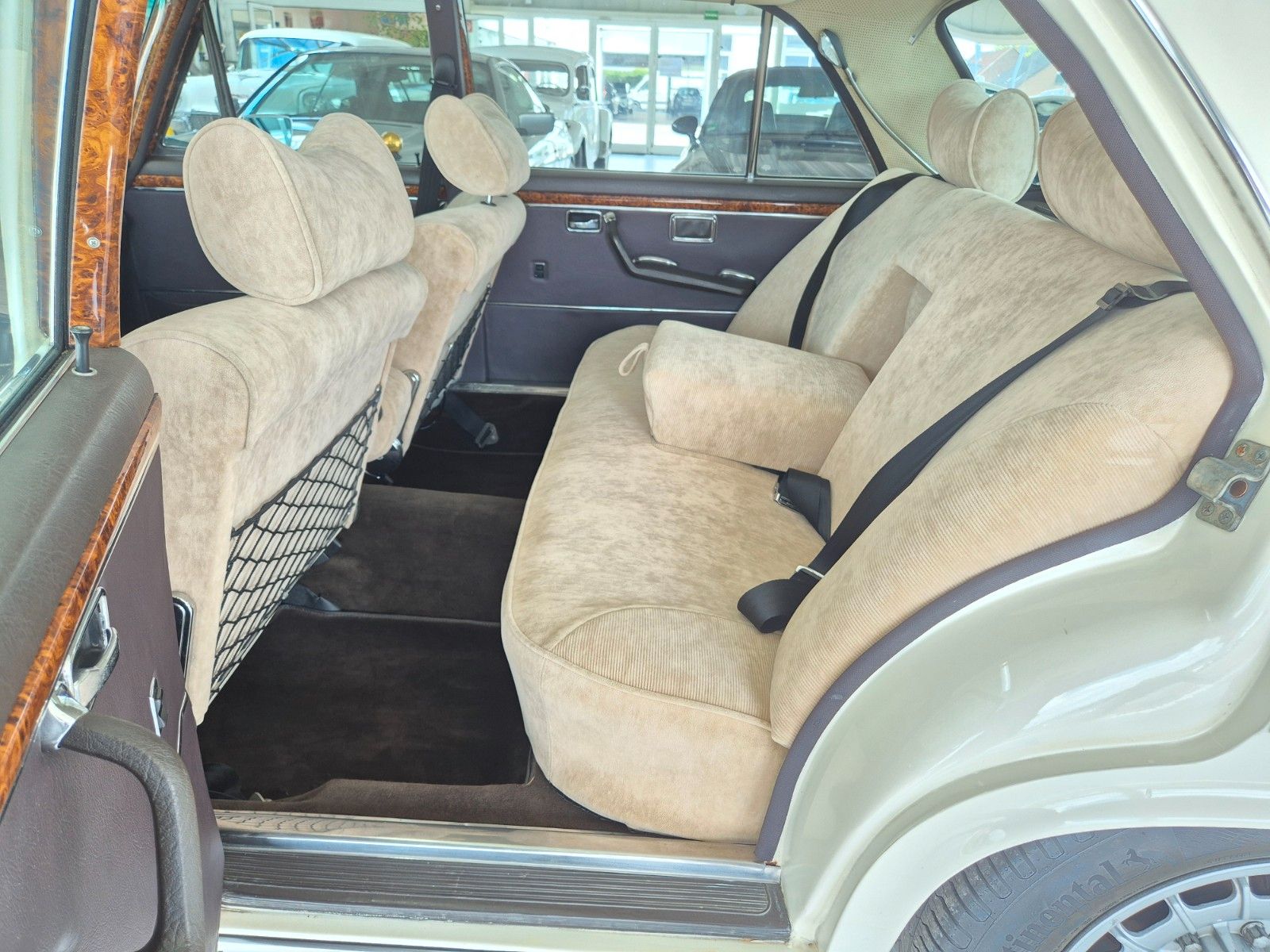 Fahrzeugabbildung Mercedes-Benz 300 SEL 6.3/Deutsch/Historie/3. Hd./WGA 62