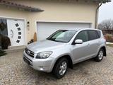 Toyota RAV 4 2.2-l-D-CAT 4x4 Executive Executive - Toyota RAV 4: D Cat