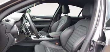 Alfa-Romeo Stelvio - 11