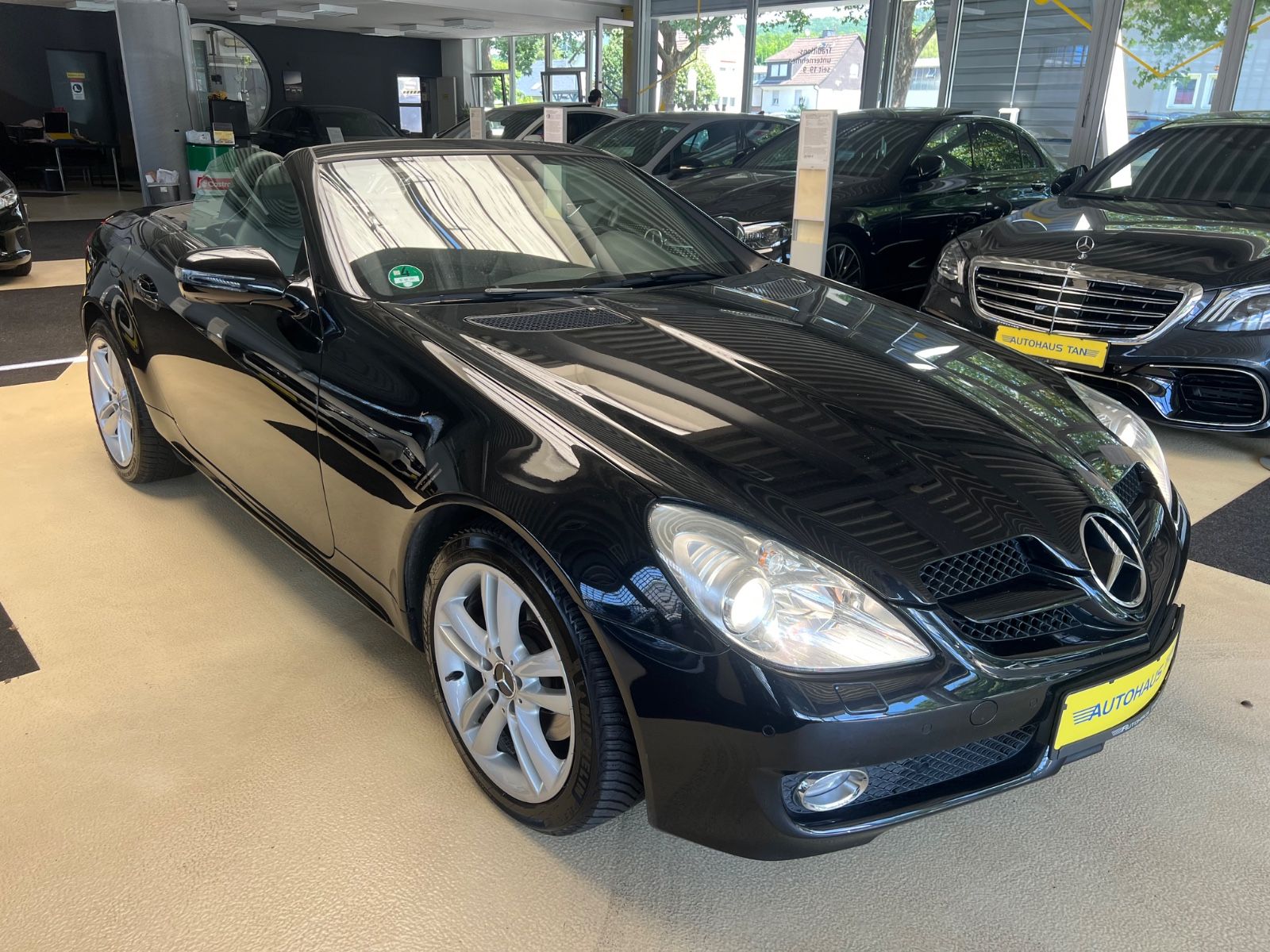 Fahrzeugabbildung Mercedes-Benz SLK 200 Roadster Kompressor*Vollleder