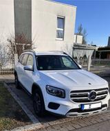 Mercedes-Benz GLB 180 d DCT - - weiße Mercedes-Benz GLB 180