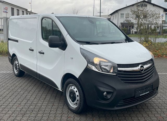 Opel Vivaro L1H1 WÜRTH Regale Klima Kamera Tempo. PDC