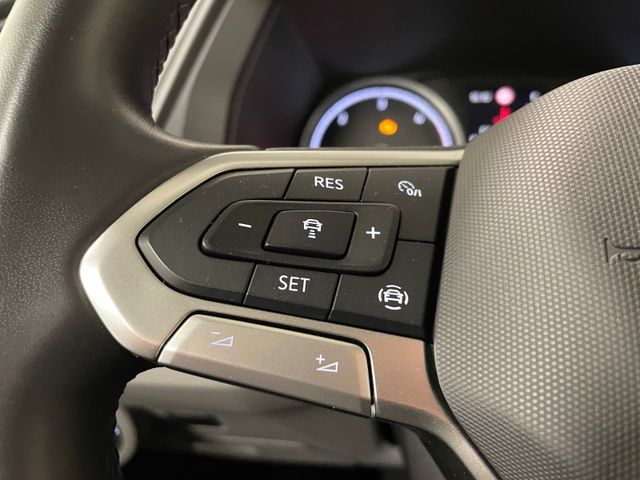 T6.1 Caravelle Comfortline 2.0 TDI DSG ACC NAVI