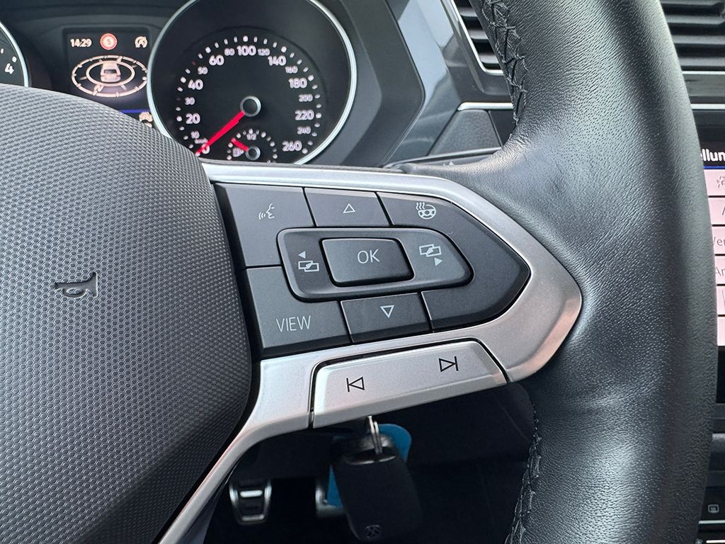 Tiguan 2.0 TDI "MOVE" *AHK*NAVI*KAMERA*