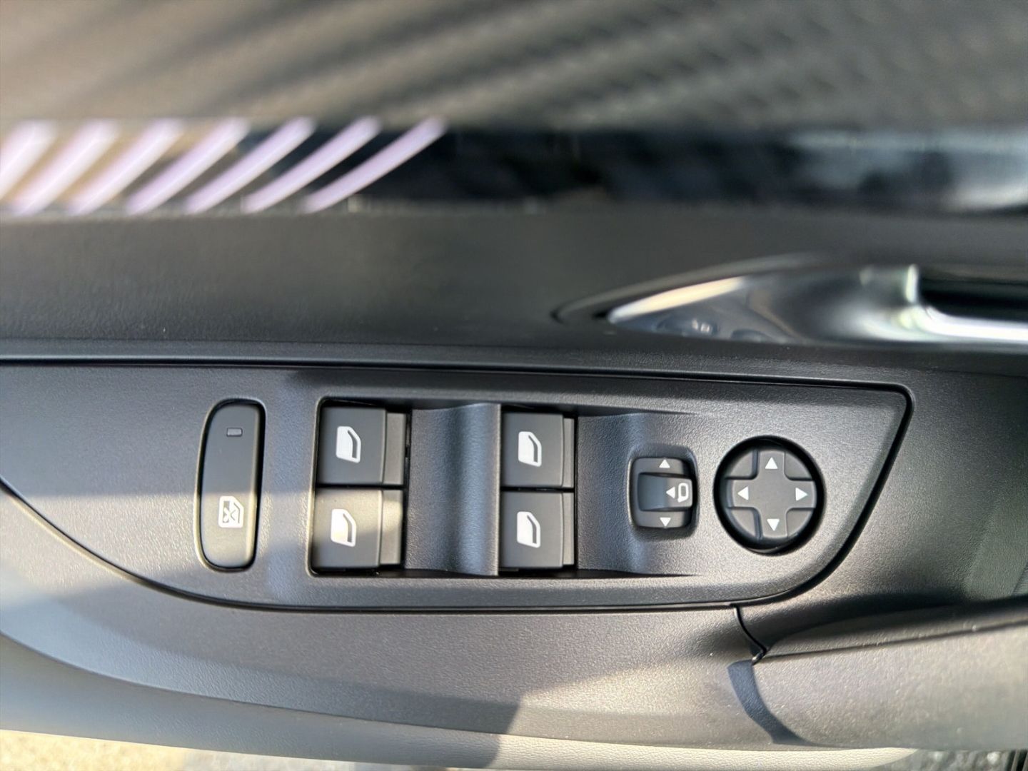 Peugeot 2008 - Bild 20