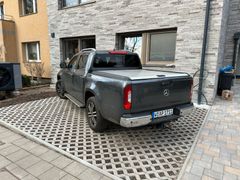 Fahrzeugabbildung Mercedes-Benz X 250