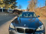 BMW X1 SDRIVE16D - BMW X1 mit Diesel-Antrieb: Limousine, Automatik