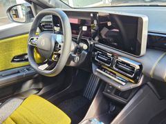 Fahrzeugabbildung 5 Electric 120 Urban Range Iconic Five