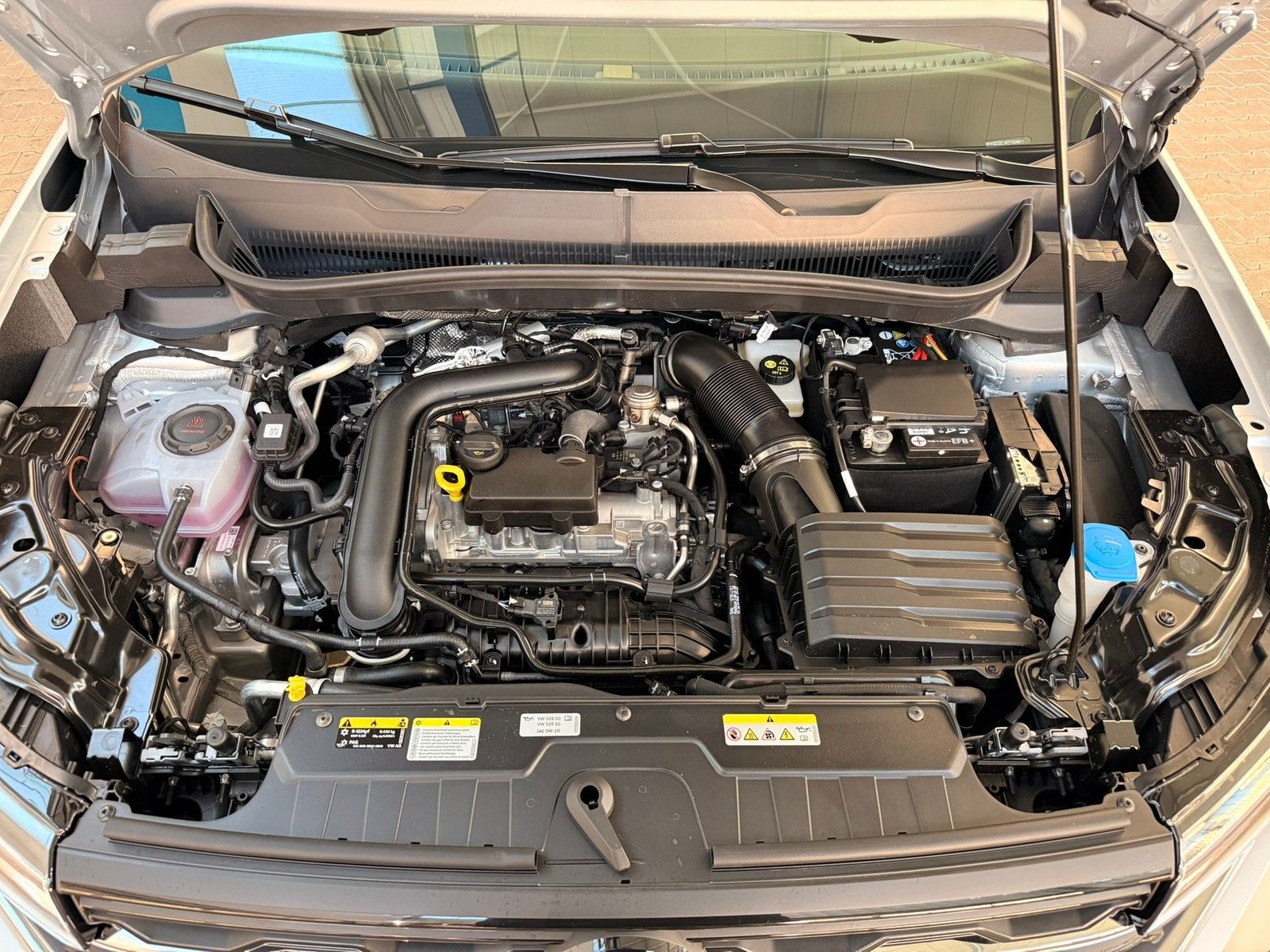 Fahrzeugabbildung Volkswagen T-Cross Energy 1.0 TSI DSG + AHK + Kamera + Navi