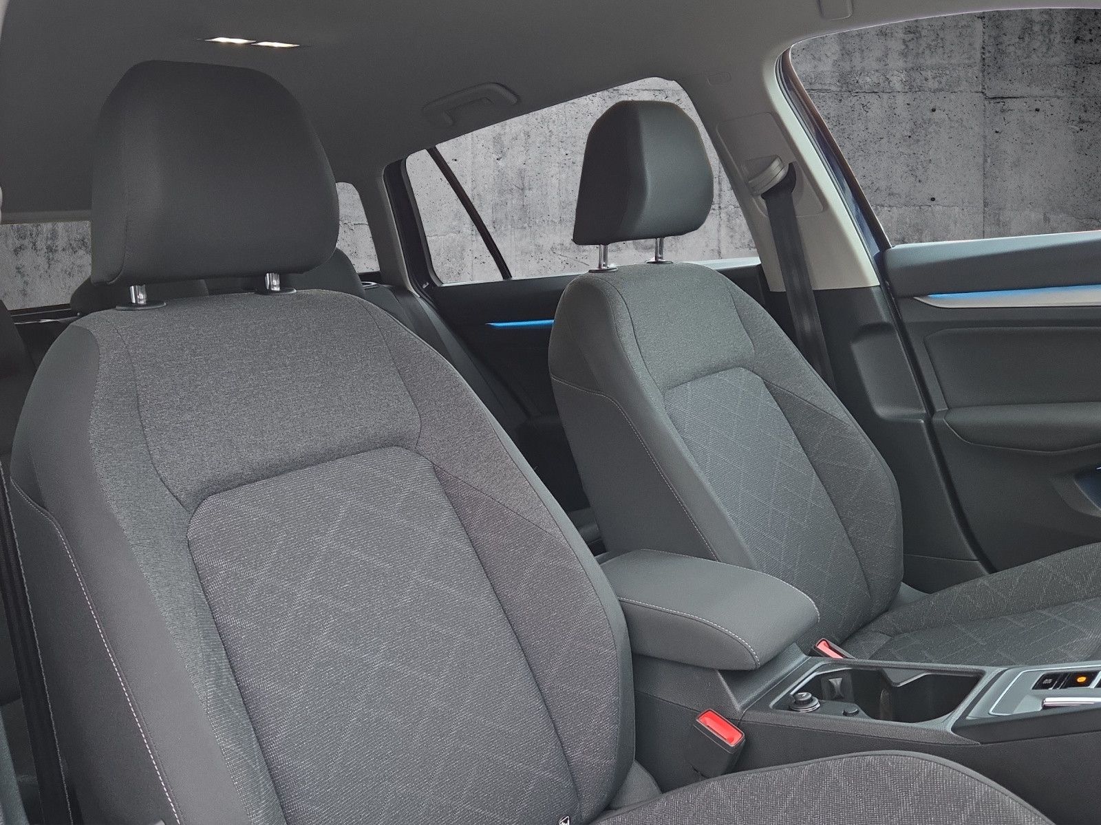 Golf Variant LIFE 2.0 TDI SCR DSG AHK