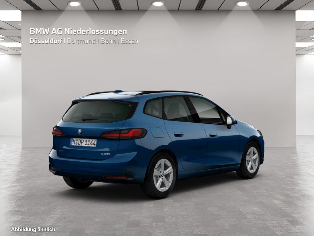 BMW 223 Active Tourer - Bild 4