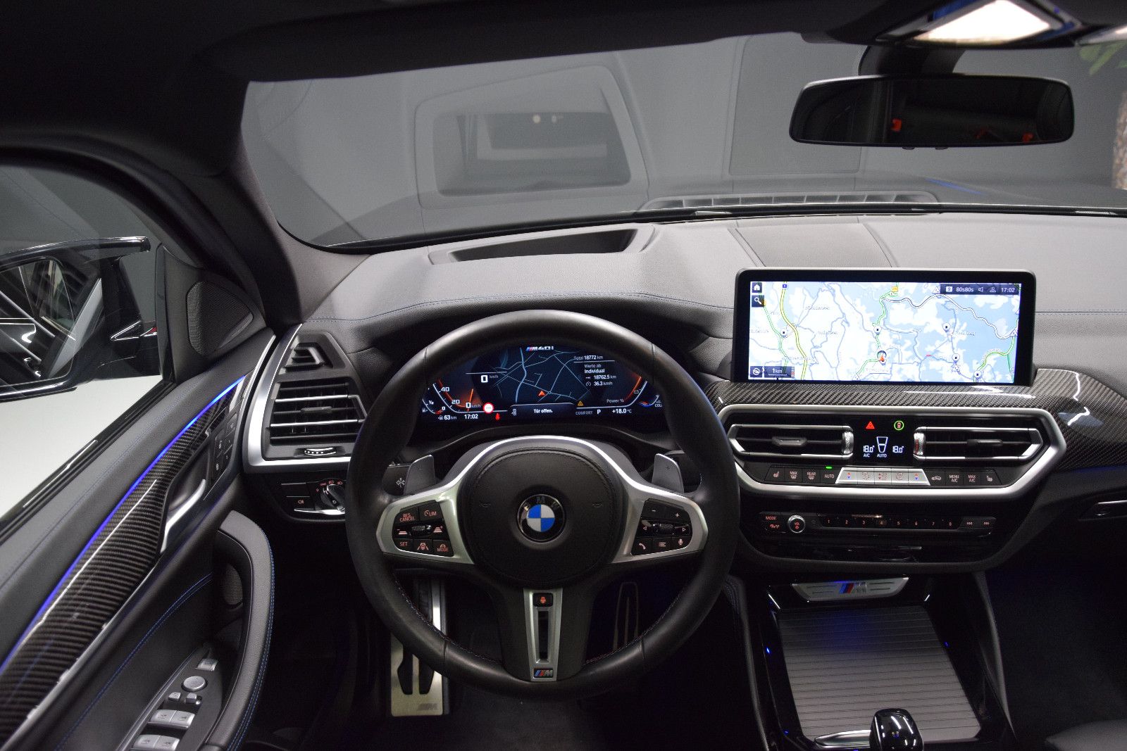Fahrzeugabbildung BMW X4 M40i xD Laser Pano ACC h/k AHK 360° 21"Memory